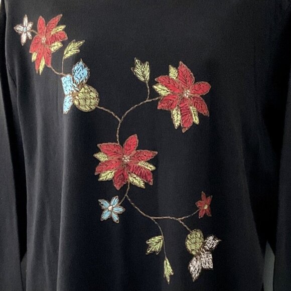 VINTAGE CJ BANKS POINSETTIA HOLIDAY CHRISTMAS T-SHIRT PLUS BLACK - Picture 3 of 8